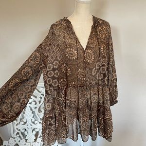 Long sleeve balloon style oversized dress in multi brown tones size small